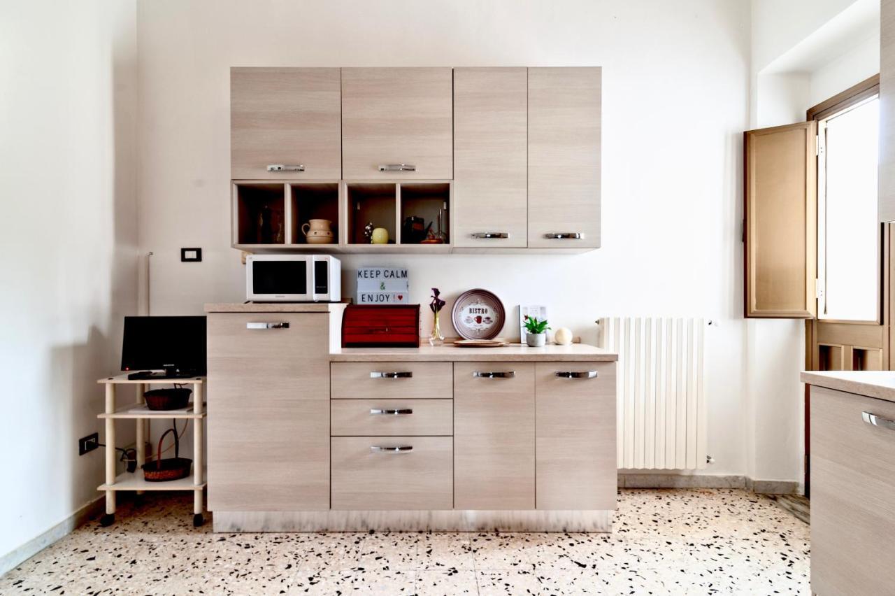 Appartamento La Casa di Julia Lecce Esterno foto