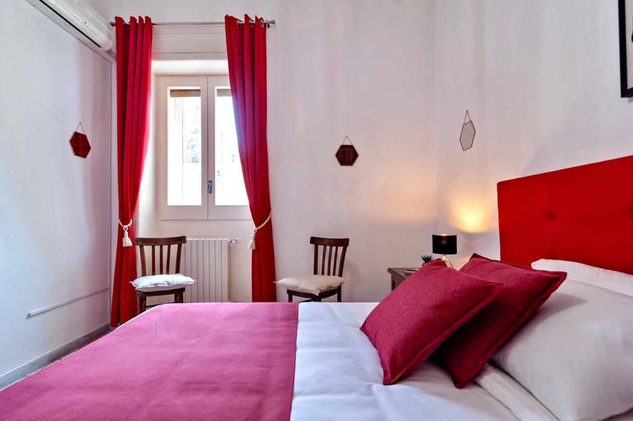 Appartamento La Casa di Julia Lecce Esterno foto