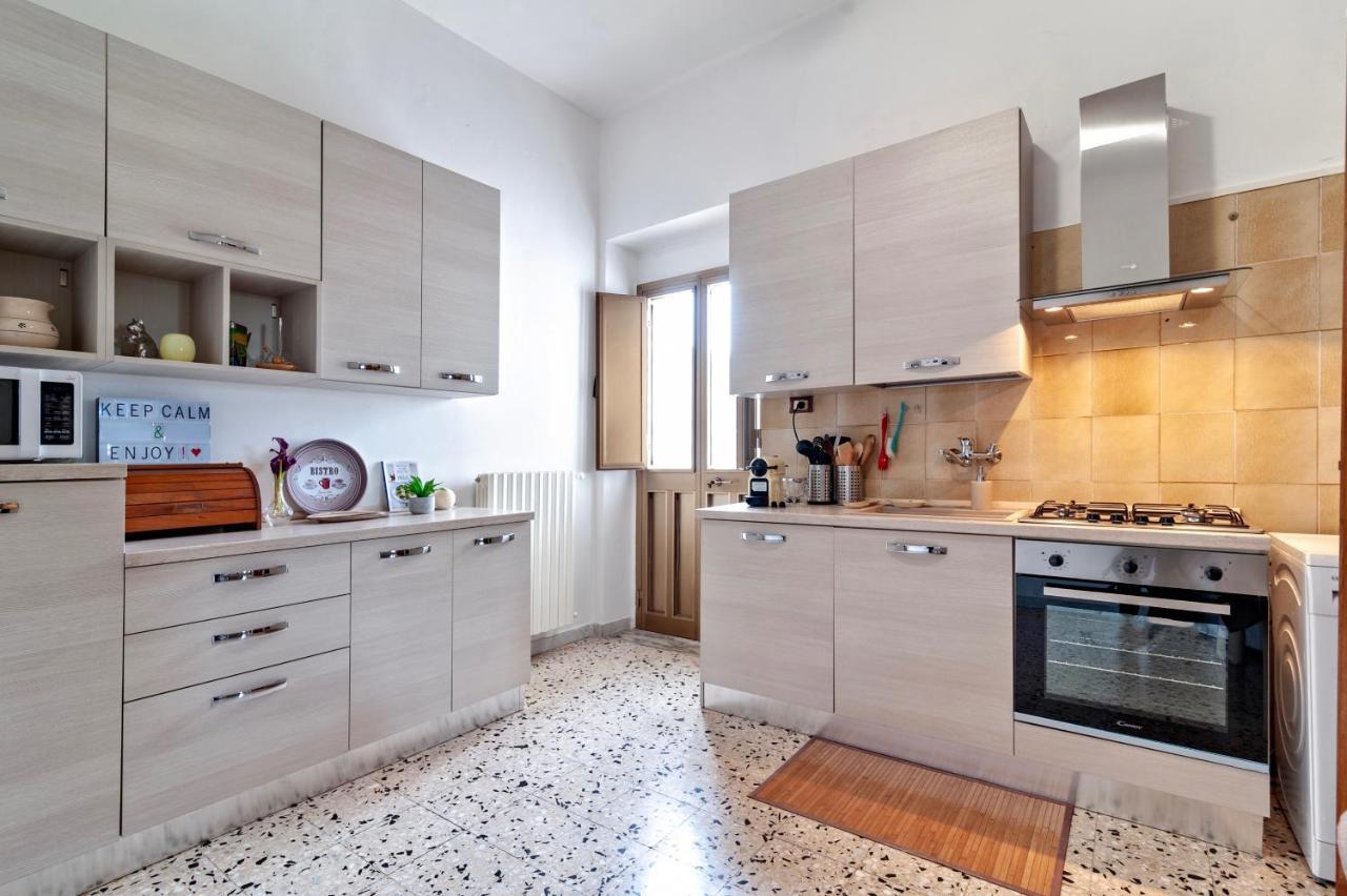 Appartamento La Casa di Julia Lecce Esterno foto