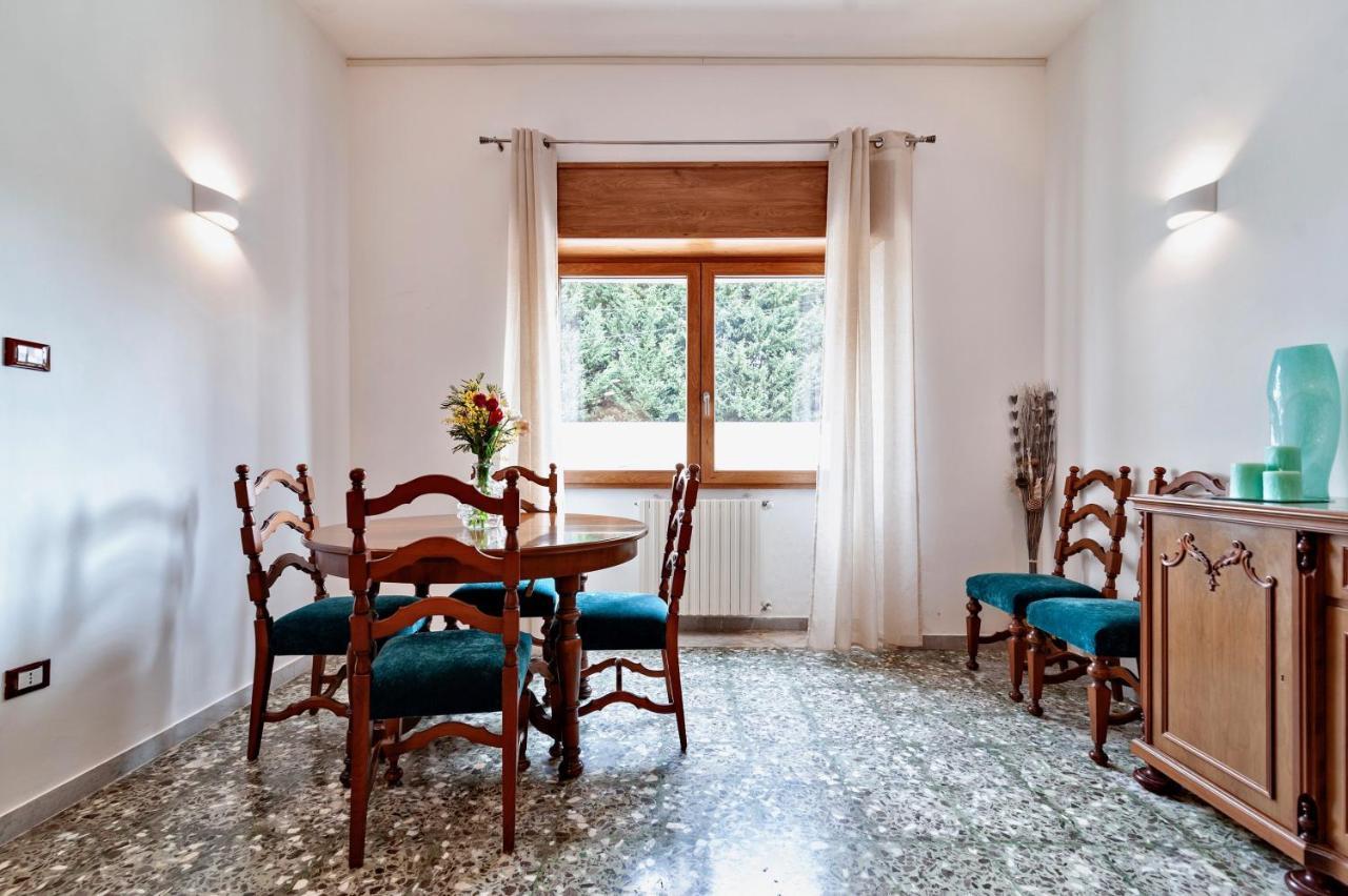 Appartamento La Casa di Julia Lecce Esterno foto